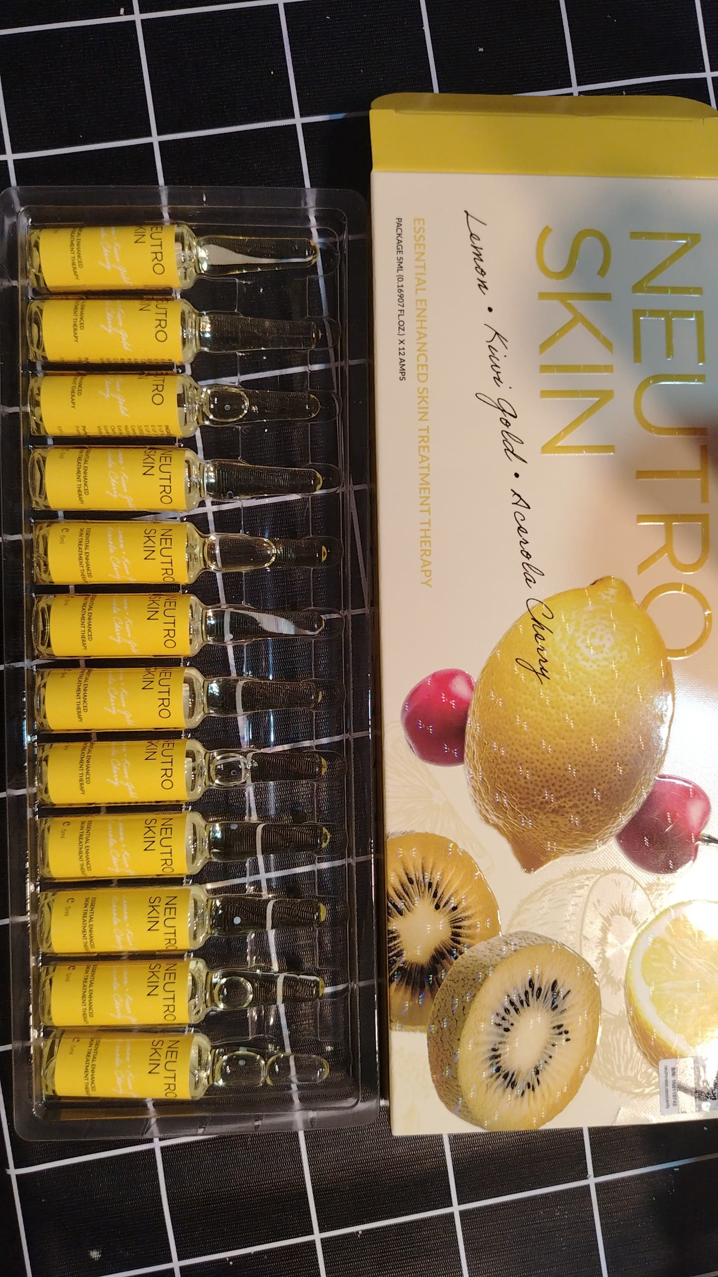 NEUTRO SKIN VITAMINE C ET COLLAGÈNE TRAITE LES IMPERFECTIONS DE LA PEAU ET DU VISAGE