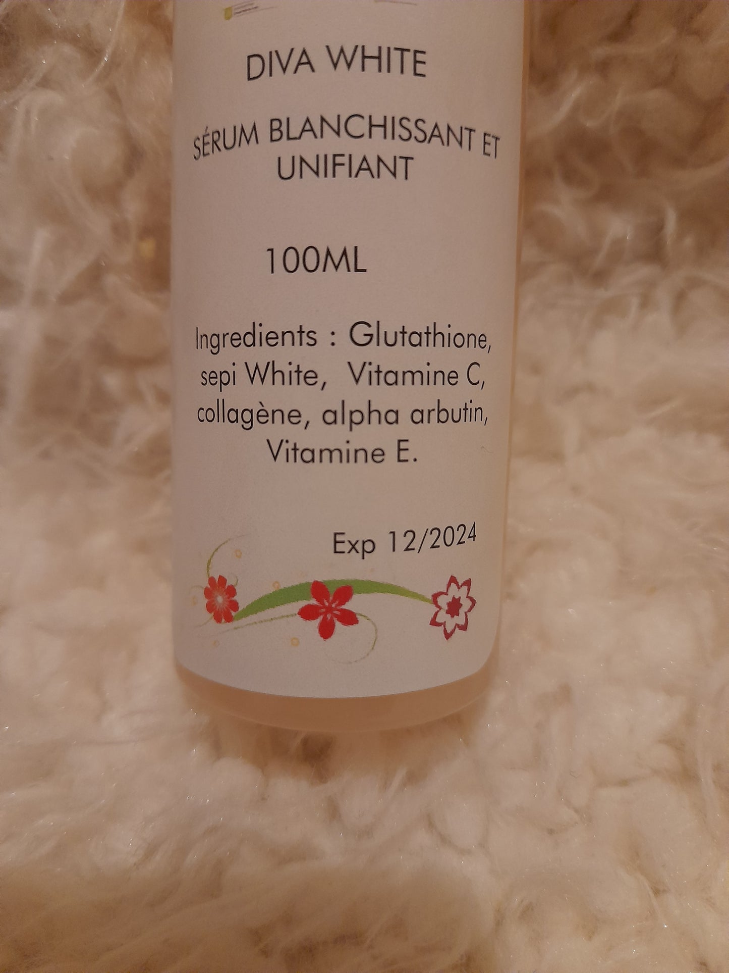SÉRUM CONCENTRÉ BLANCHISSANT, ANTI TÂCHES, CLARIFIANT ET UNIFIANT 100ML