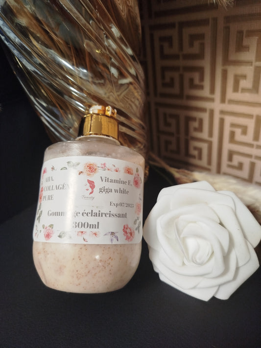 Gommage SUPER éclaircissant nettoie la peau en profondeur 300ml